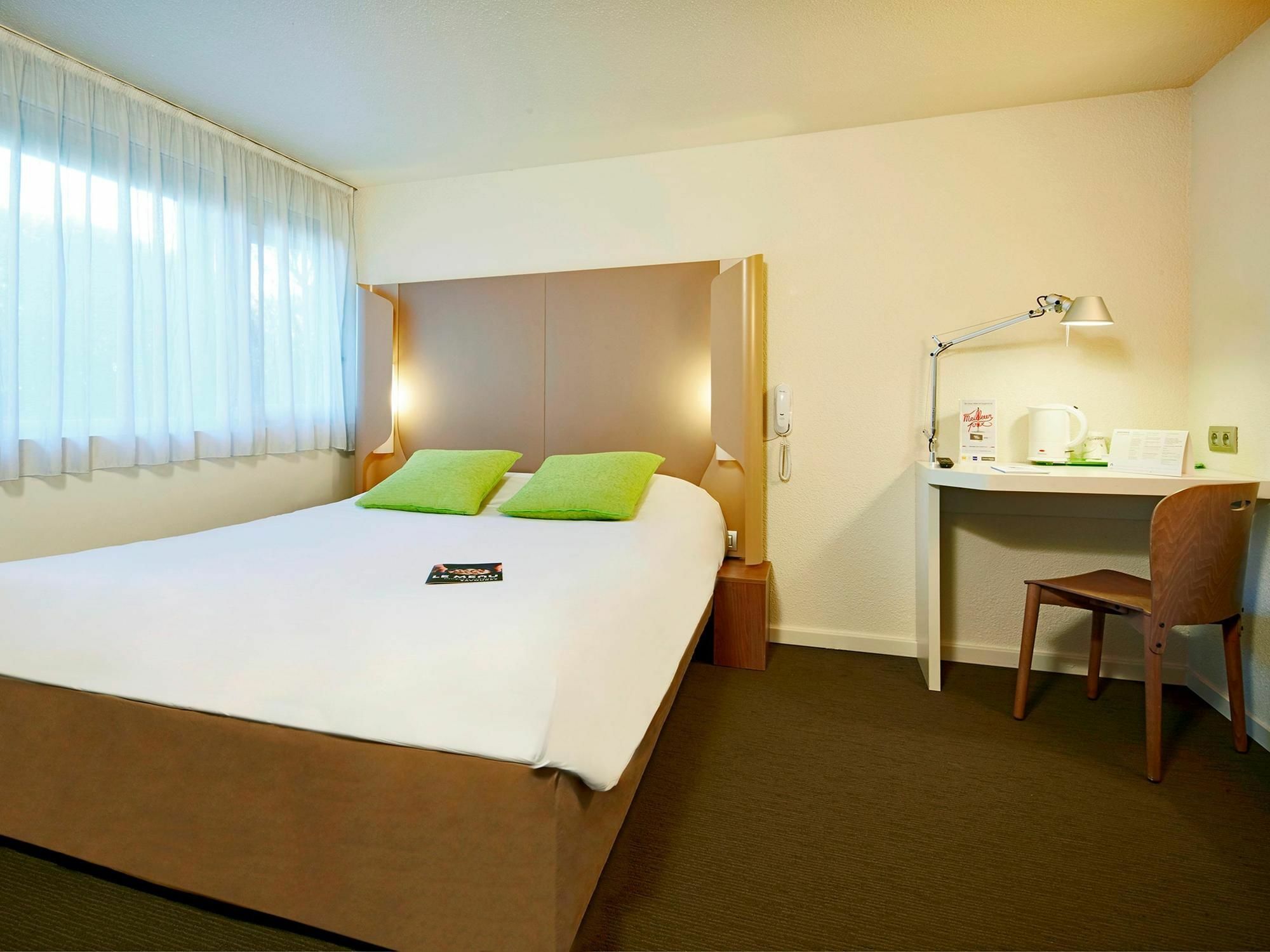 Campanile Nature - Marne La Vallee Chelles Ngoại thất bức ảnh